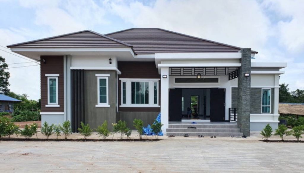 Elegant 3-Bedroom Townhouse